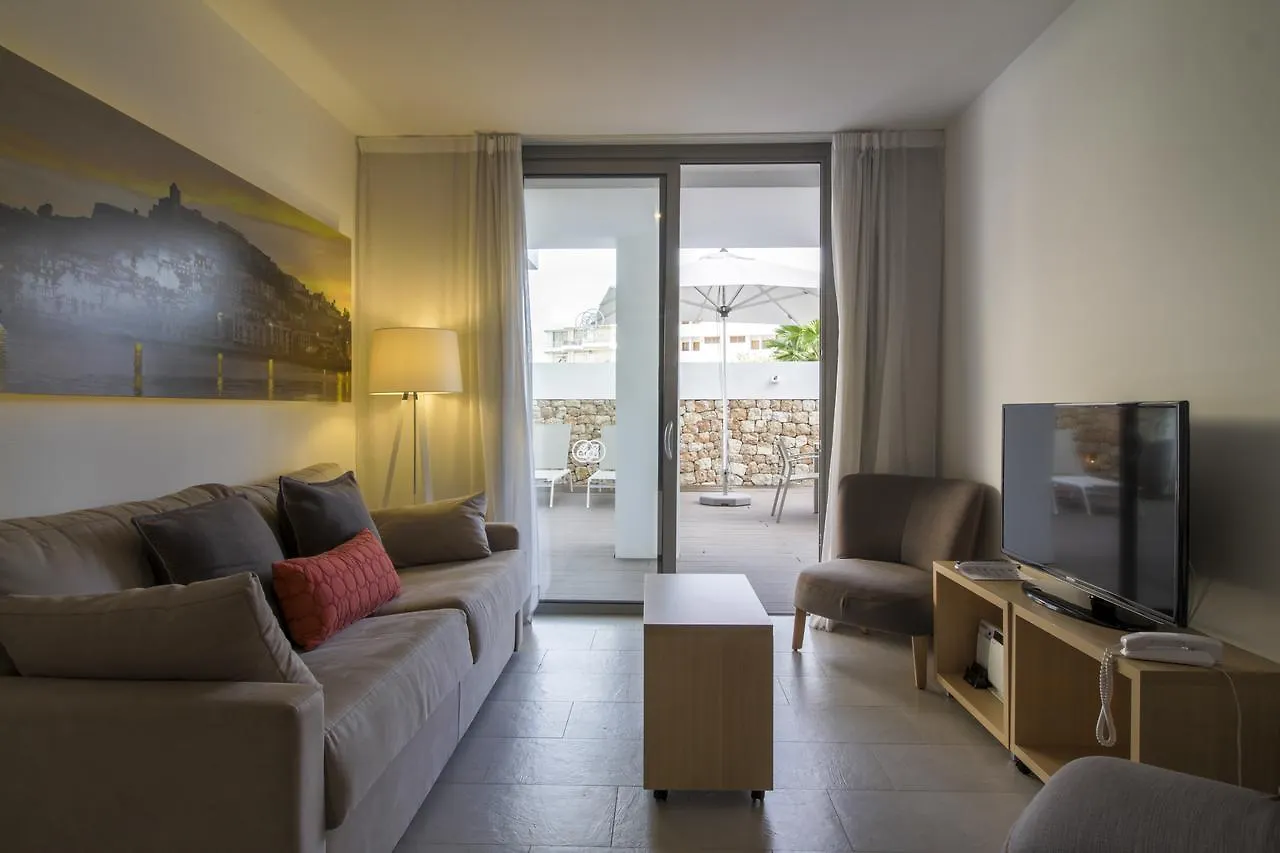 Apartaments B-Llobet Sun & Confort Ibiza Apartahotel