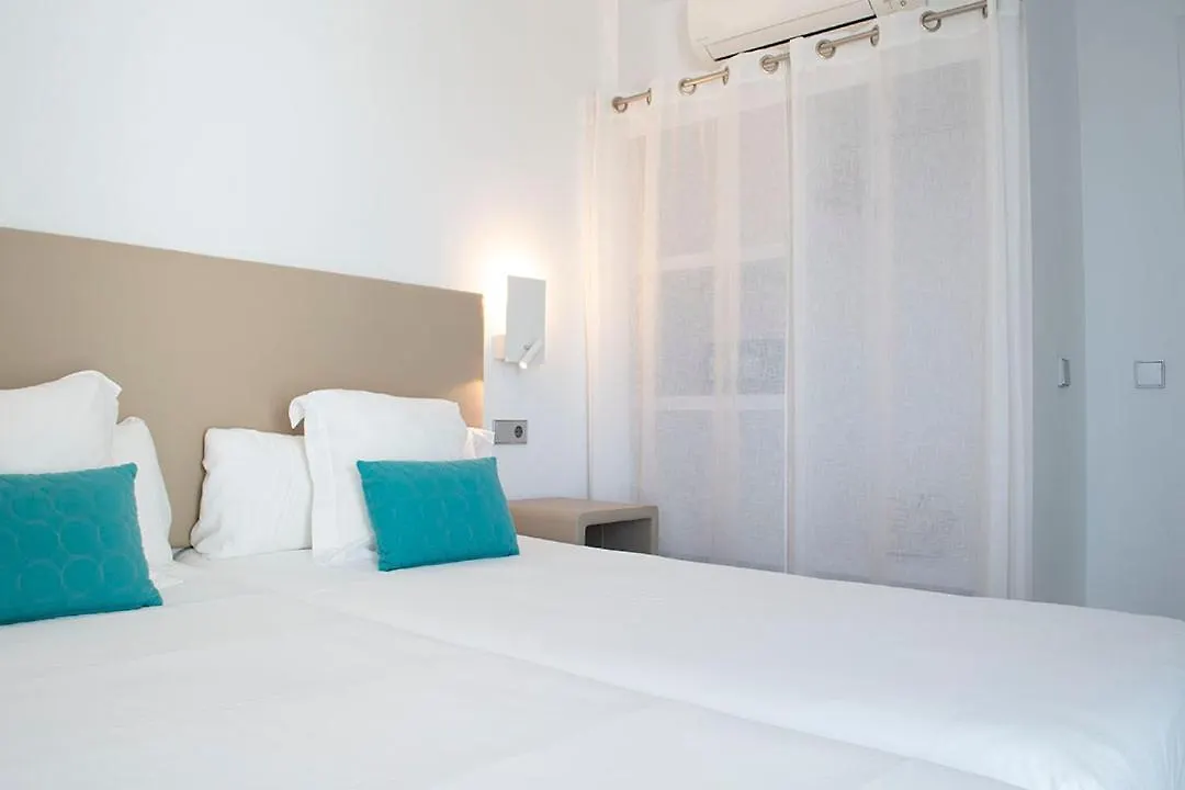 Apartaments B-Llobet Sun & Confort Aparthotel Ibiza Island